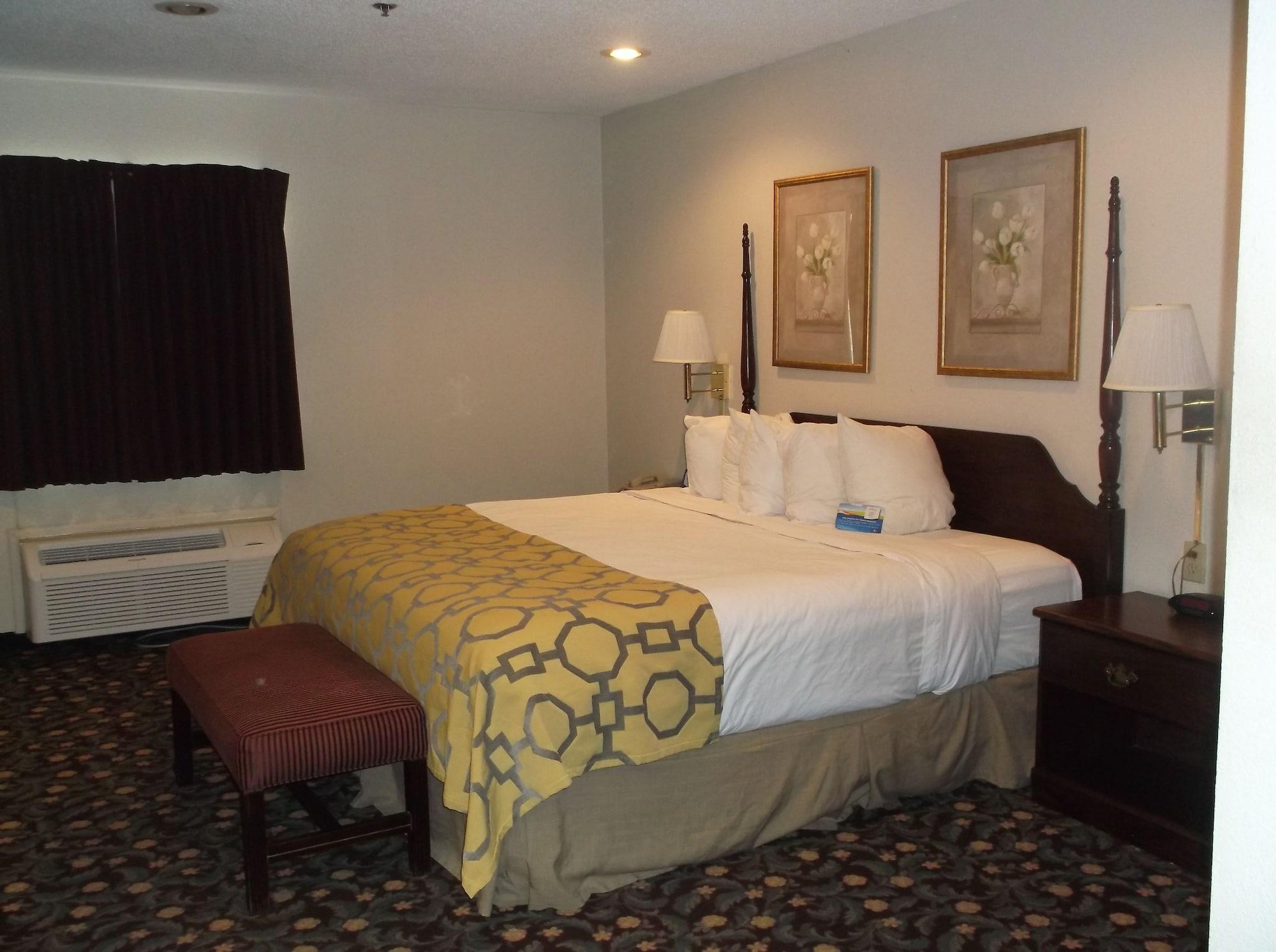 Hotel Baymont By Wyndham 2*